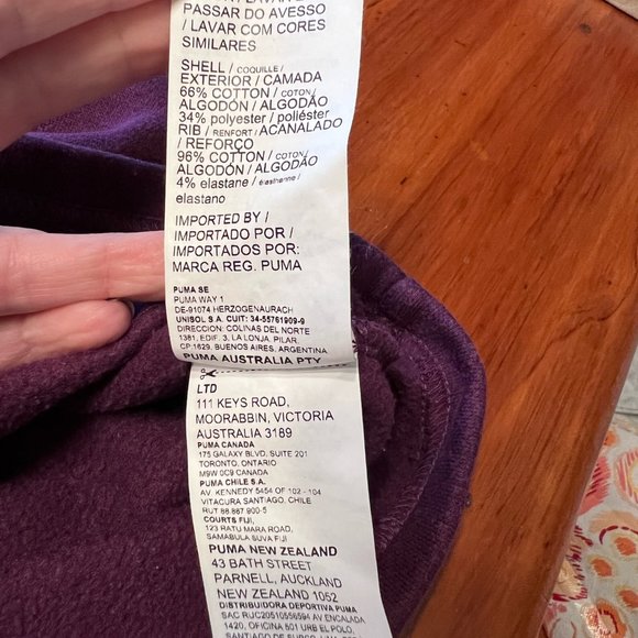 EUC Purple Puma Sweatshirt with Silver Sparkle on Sleeves Sz S - Picture 4 of 5